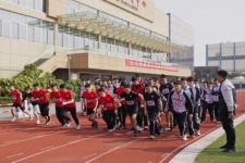 春季登高 節(jié)節(jié)高！巨石第十四屆春季登高比賽圓滿舉行